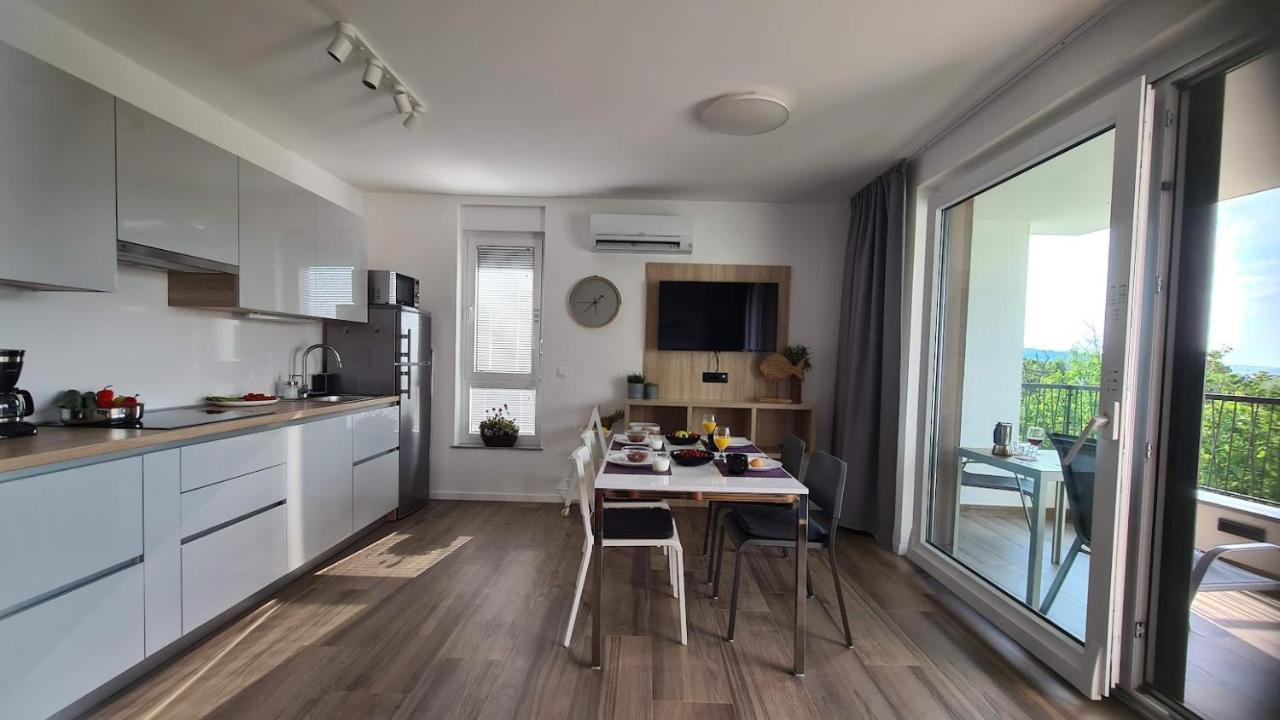 Vila Primorka Apartmani Oleander Silo  Luaran gambar